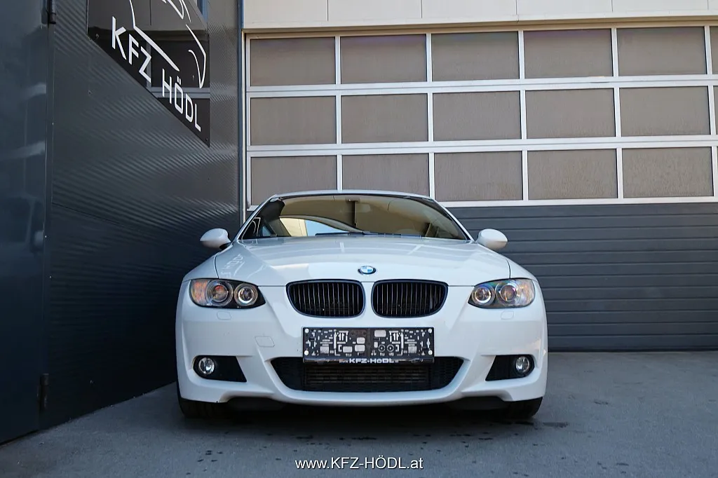 BMW 320d Coupé M-Paket Image 3