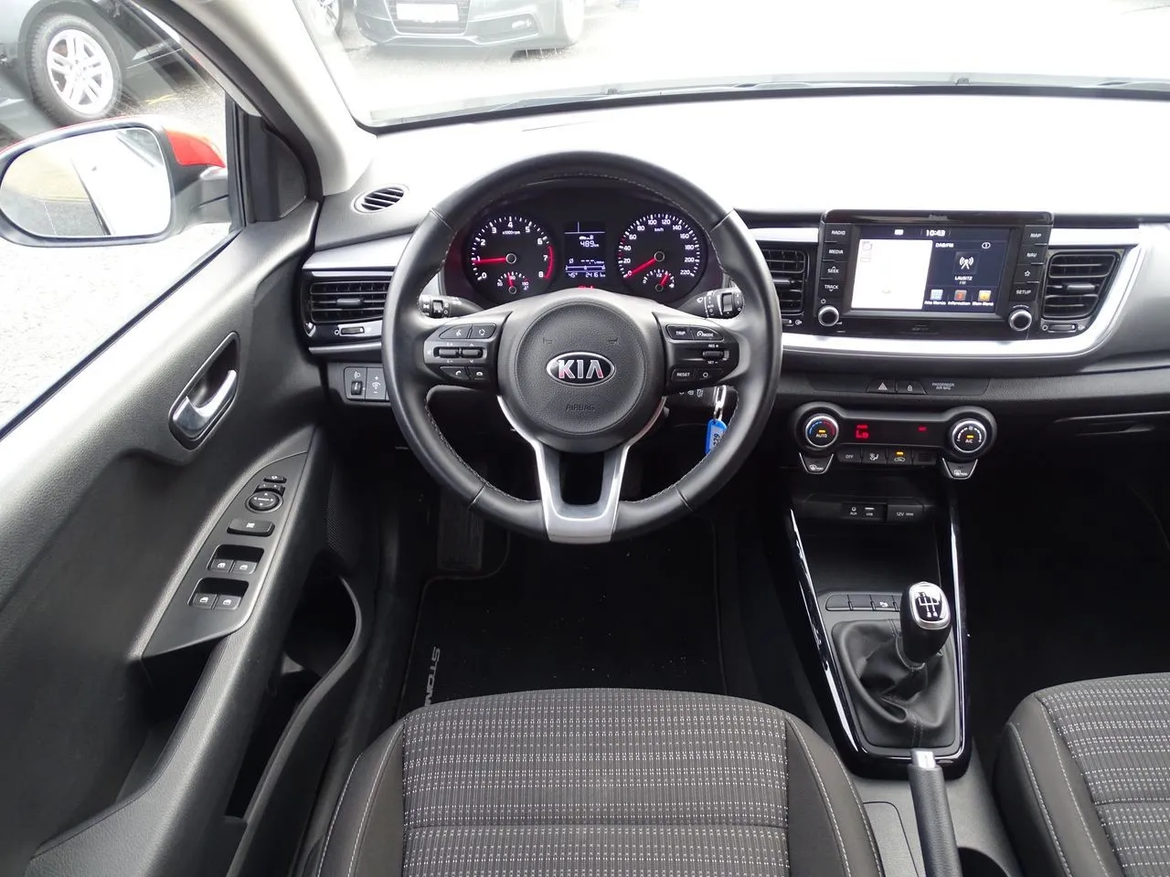 Kia Stonic 1.0 T-GDI Navi Tempomat...  Image 8