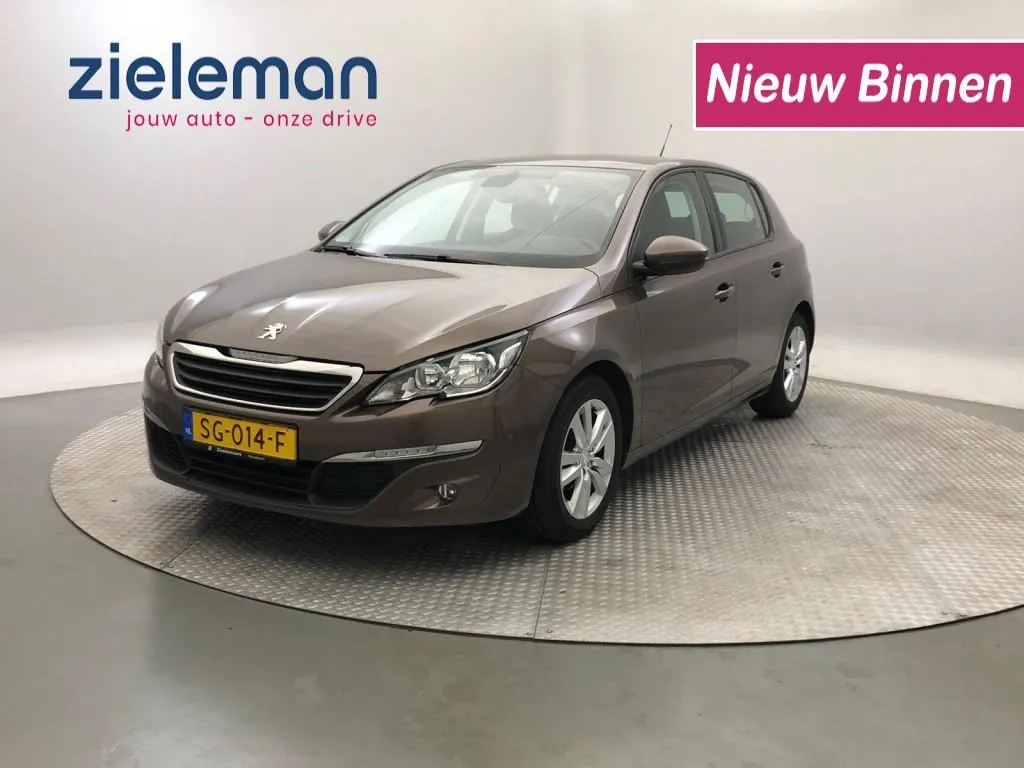 Peugeot 308 1.2 VTi PureTech Blue Lease VERKOCHT!!! Image 2