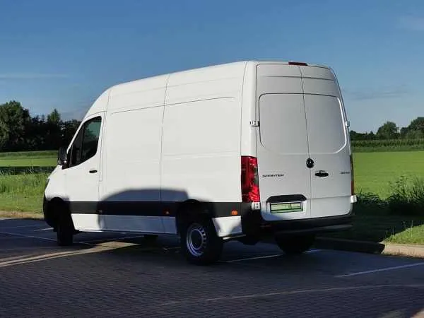 Mercedes-Benz Sprinter 317 L2H2 Airco 170PK Image 5